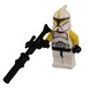 LEGO Minifigure - Star Wars - CLONE TROOPER COMMANDER w/ Blaster Rifle (Mint)