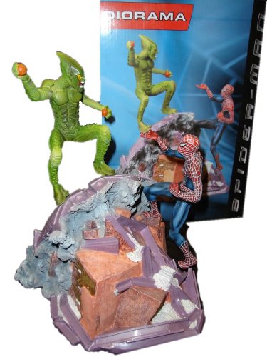 NECA Spider-Man and Green Goblin Diorama Statue, 10.5' x 7.5